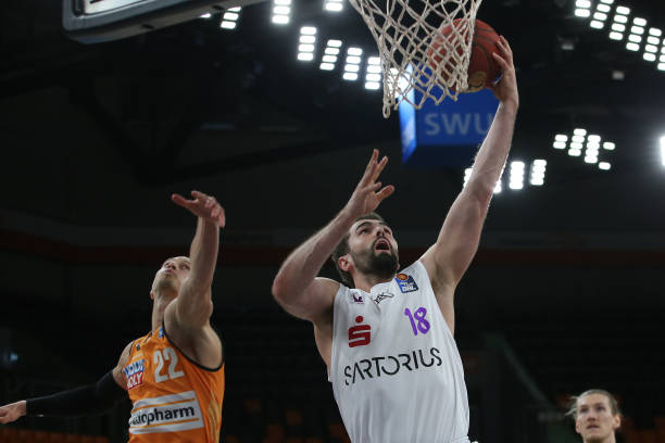 尼格作为资 尼格作为资